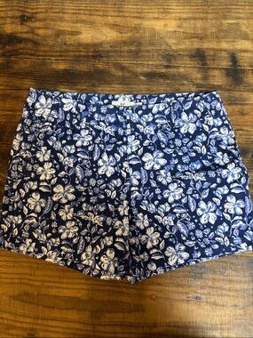 Navy Floral Women's Shorts. 0069